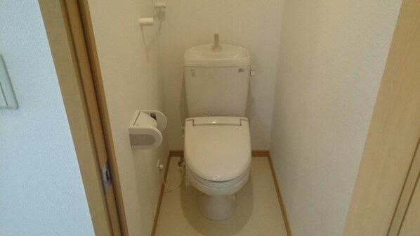 メゾン・ジュネスの物件内観写真